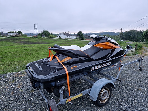 SeaDoo 215 GTR med tre sitteplasser, kun 122 timer 3 of 5