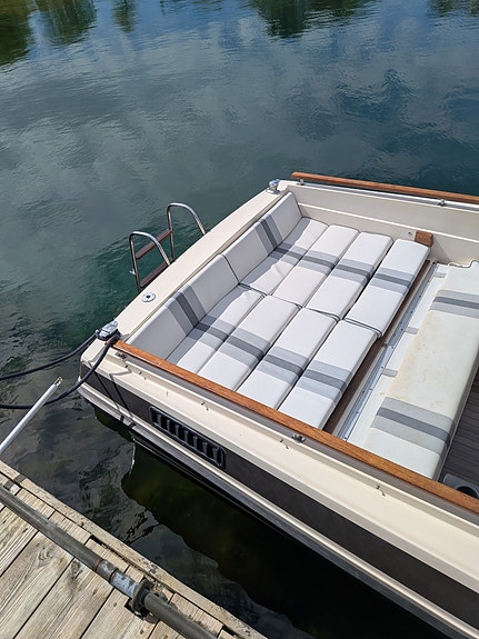 Windy 23 fc 3 of 5
