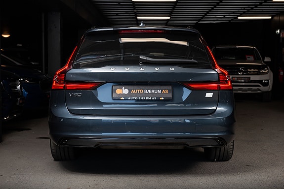 Volvo V90 4 of 5