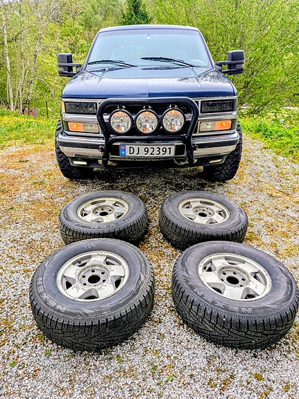 Chevrolet Tahoe 23 of 30