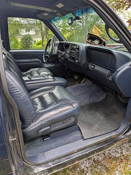 Chevrolet Tahoe 12 of 30