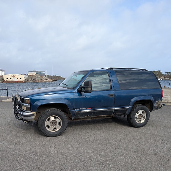 Chevrolet Tahoe 4 of 30