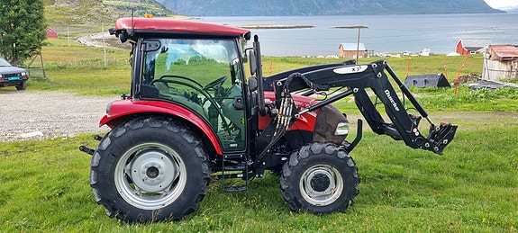 CASE IH Farmall 75A 2 of 13