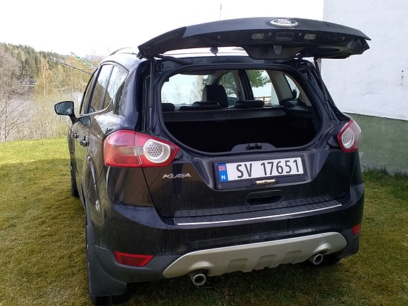 Ford Kuga 5 of 16