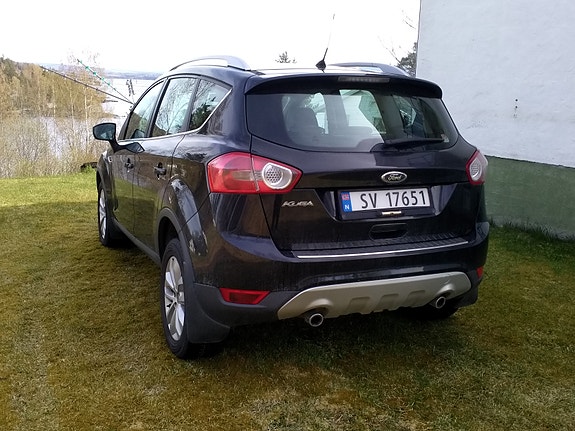 Ford Kuga 4 of 16