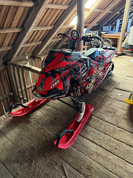 Lynx Shredder RE 850 E-TEC Turbo R 3 of 22