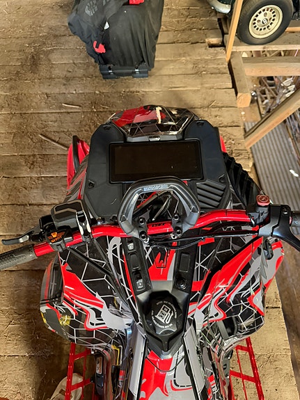 Lynx Shredder RE 850 E-TEC Turbo R 9 of 22
