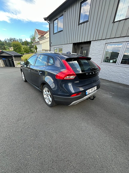 Volvo V40 Cross Country 5 of 5