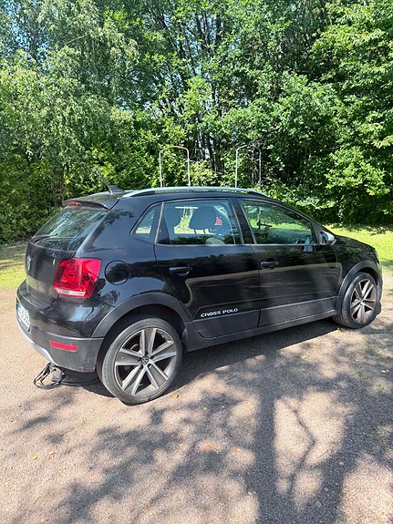 Volkswagen Polo Cross 3 of 4