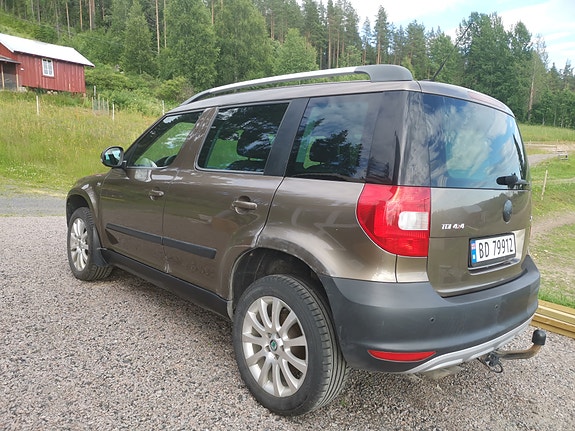 Skoda Yeti 2 of 5