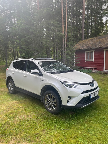 Toyota RAV4 21 of 21