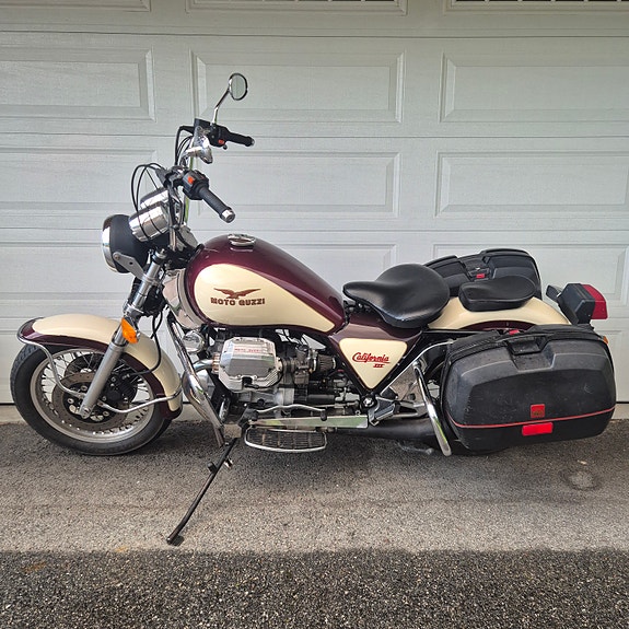 Moto Guzzi California 2 of 5