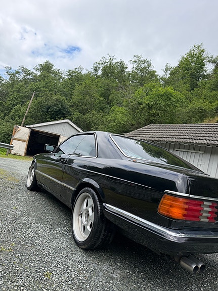 Mercedes-Benz 380 Sec 1985 photo 4