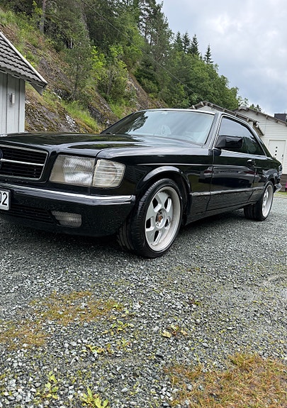 Mercedes-Benz 380 Sec 1985 photo 5
