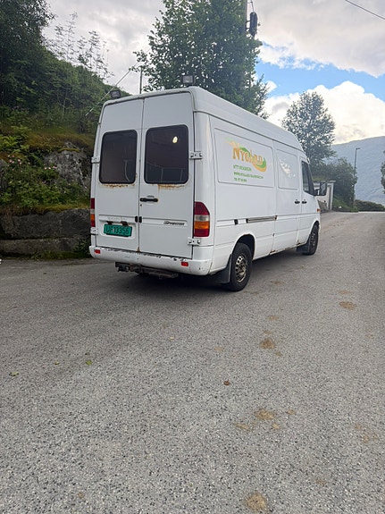 Mercedes-Benz Sprinter 313 2001 photo 2