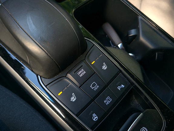 Hyundai IONIQ 19 of 21