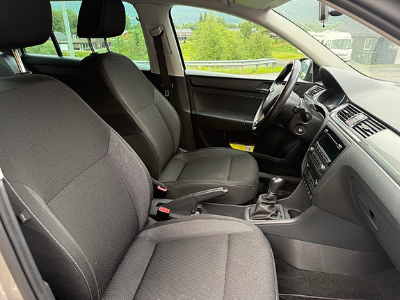 Skoda Rapid Spaceback 14 of 14