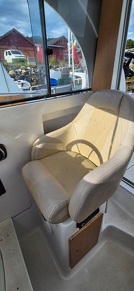 RESERVERT!  Beneteau Antares 650 4 of 5