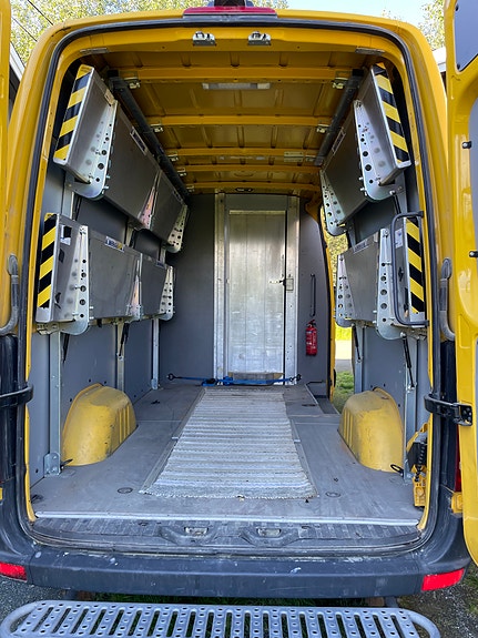 Mercedes-Benz Sprinter 316 8 of 10