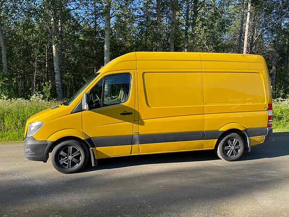Mercedes-Benz Sprinter 316 2 of 10