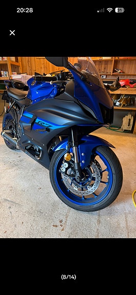 Yamaha R7 2 of 5
