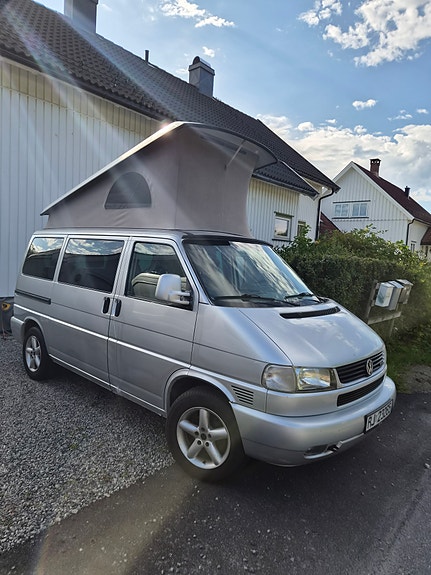 Volkswagen Multivan 4 of 5