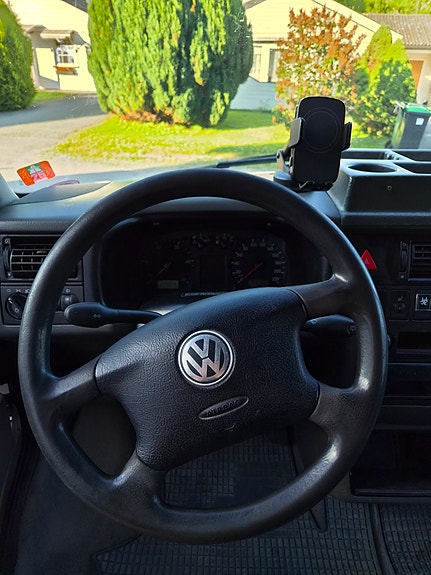 Volkswagen Multivan 5 of 5