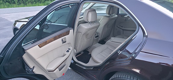 Mercedes-Benz E350 d 14 of 30