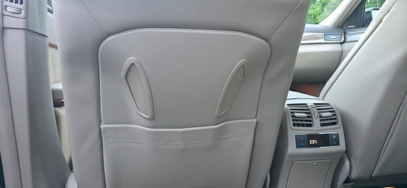 Mercedes-Benz E350 d 24 of 30