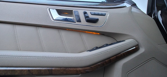 Mercedes-Benz E350 d 11 of 30