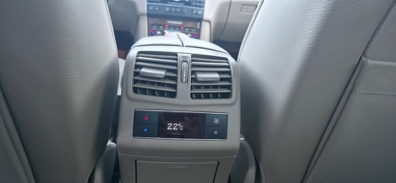 Mercedes-Benz E350 d 23 of 30