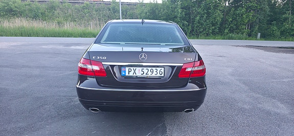 Mercedes-Benz E350 d 6 of 30