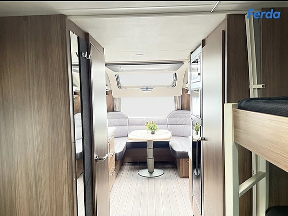 Knaus Skandinavisk Selection 590 UK TIL LEIE 4 of 9