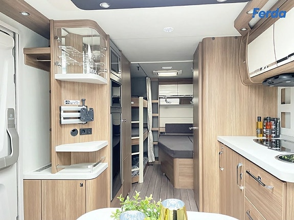 Knaus Skandinavisk Selection 590 UK TIL LEIE 5 of 9