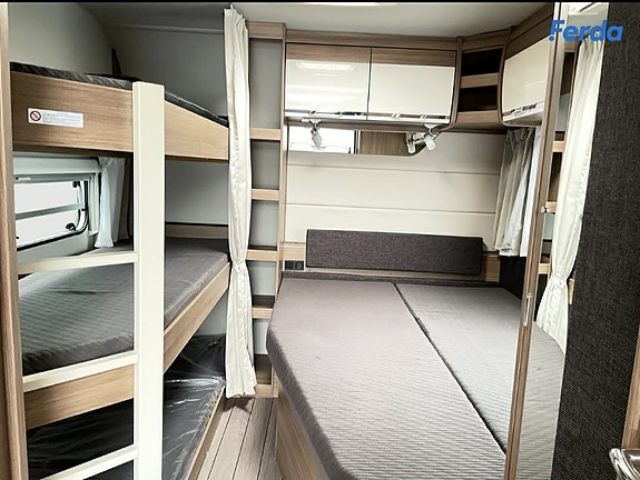 Knaus Skandinavisk Selection 590 UK TIL LEIE 3 of 9