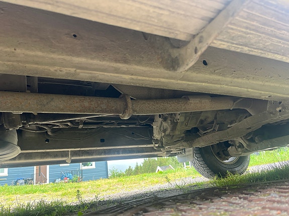 Toyota HiLux 10 of 15