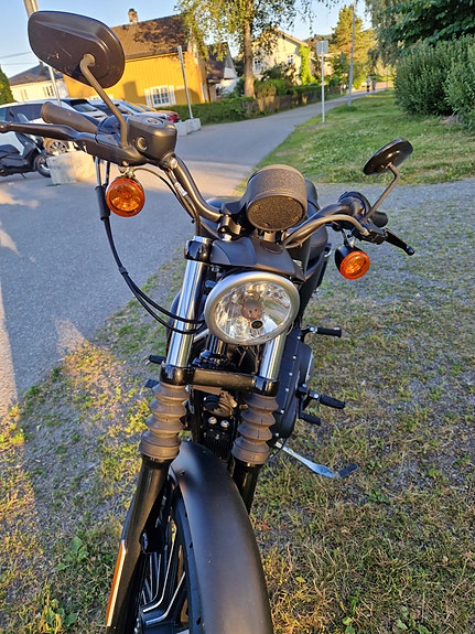 Harley-Davidson A2, XL 883N Iron 5 of 19