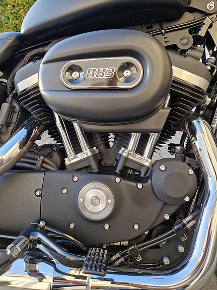 Harley-Davidson A2, XL 883N Iron 12 of 19