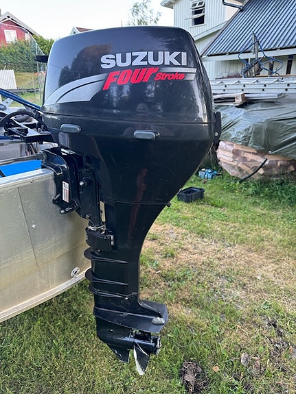 Linder Sportman 400 med styrekonsoll, Suzuki 15 hk 4-takt og båthenger 4 of 5