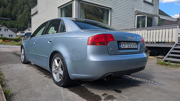 Audi A4 13 of 17