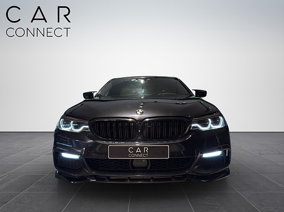 BMW 530e 8 of 25