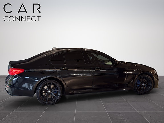 BMW 530e 10 of 25