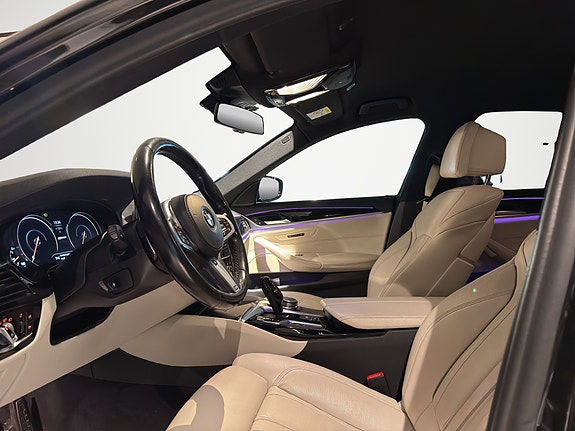 BMW 530e 13 of 25