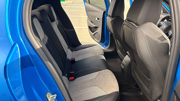 Peugeot 208 12 of 20