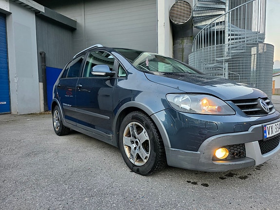 Volkswagen Golf Plus Cross 2008 photo 2