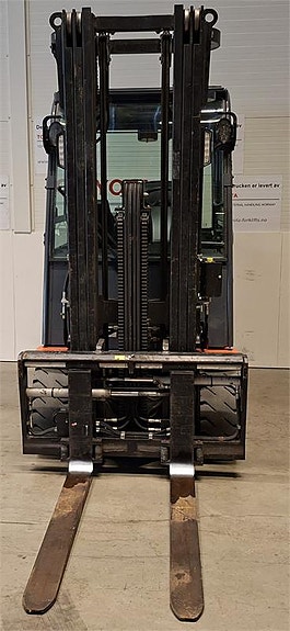 Toyota 9FBMK30T 3 of 4