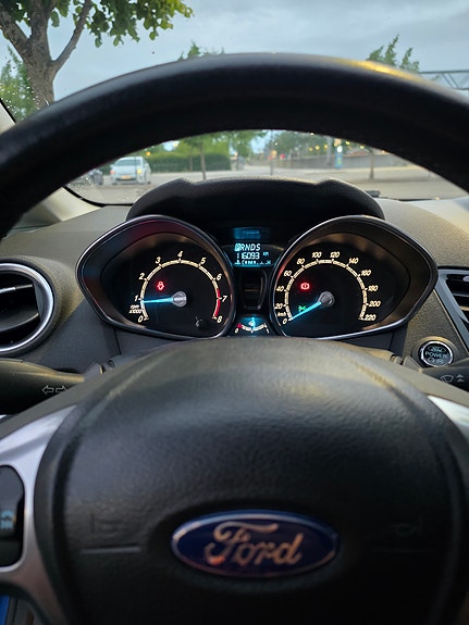 Ford Fiesta 17 of 18
