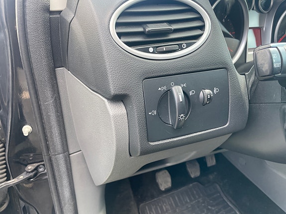 Ford Focus 20 of 30