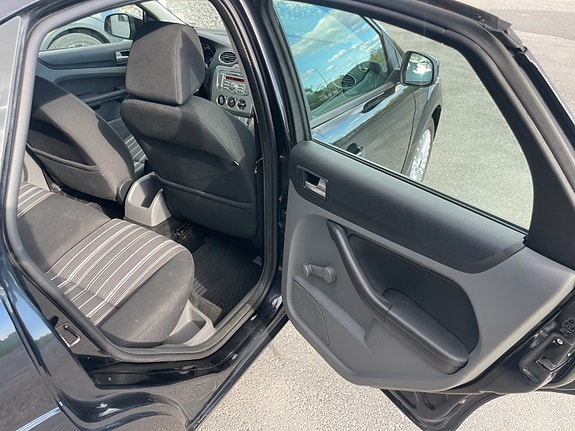 Ford Focus 29 of 30