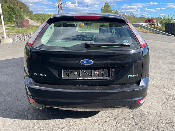 Ford Focus 8 of 30
